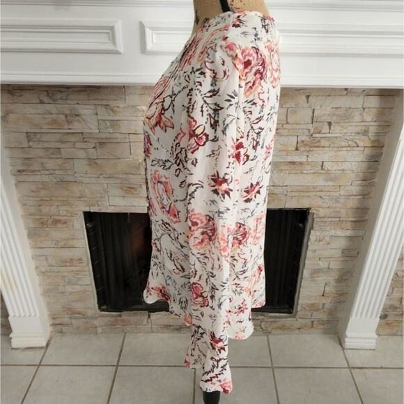 BANANA republic floral pleated long bell sleeve shirt size small - Picture 2 of 6
